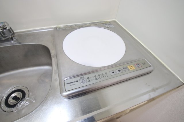 【設備】 | メゾン楠 | IHクッキングヒーター