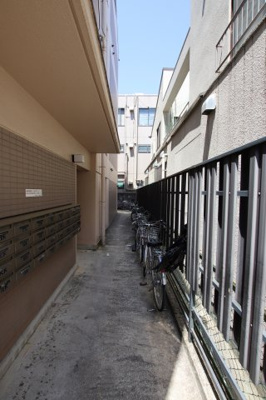 【その他共用部分】 | メゾン楠 | 駐輪場