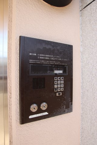 【セキュリティ】 | メゾン楠 | オートロック