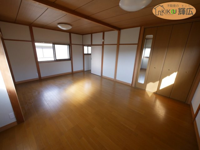 【洋室】 | 高砂市阿弥陀町南池　中古戸建