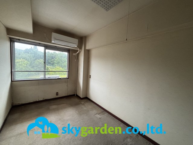 鶴巻温泉サマリヤマンションの寝室