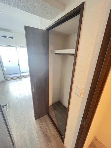 大阪市都島区都島北通１丁目の賃貸マンションの収納