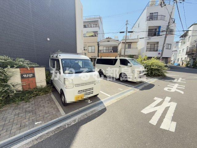 エスディベース都島の駐車場