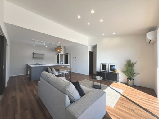 ☆★☆完成見学会開催中☆★☆タスリエPLUS千丁町の居間・リビング