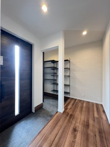 ☆★☆完成見学会開催中☆★☆タスリエPLUS千丁町の玄関