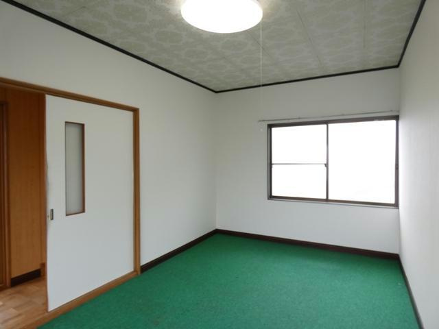 昭和中央１－４３－４貸家の居間・リビング