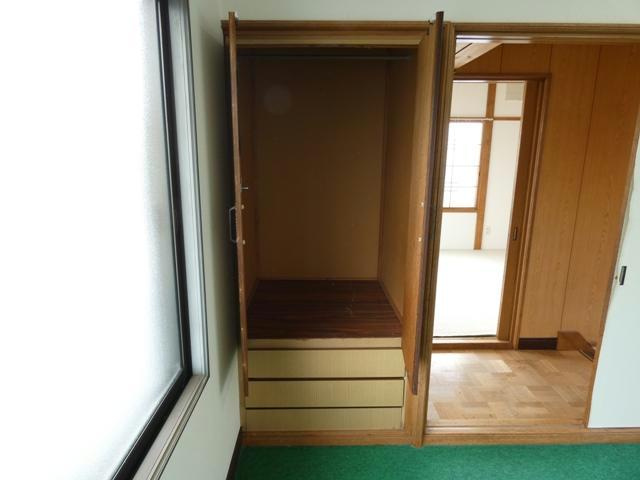 昭和中央１－４３－４貸家の収納