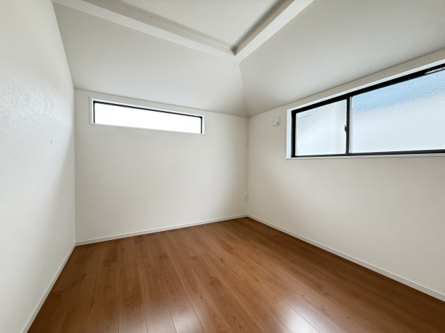 西区伊川谷町潤和新築②号棟の洋室