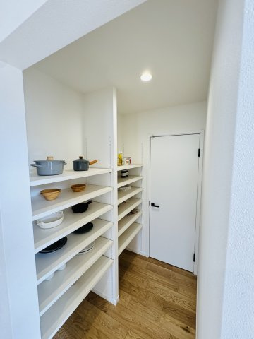 Koshigoe Base｜江ノ島を日常にする、理想の拠点の収納