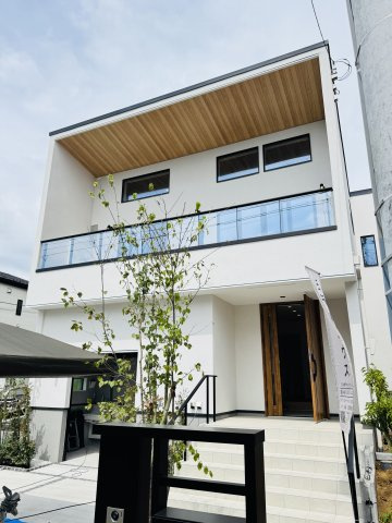 Koshigoe Base｜江ノ島を日常にする、理想の拠点の外観