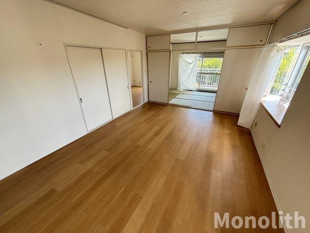 泉北城山台２丁20号棟の居間・リビング