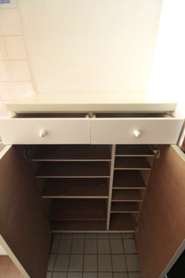 【収納】 | マンションみどり | 十分な収納スペースがあります