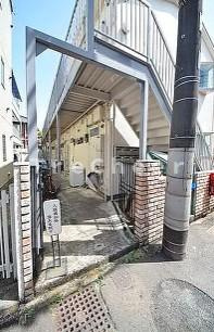 ウィンドひばりが丘のエントランス