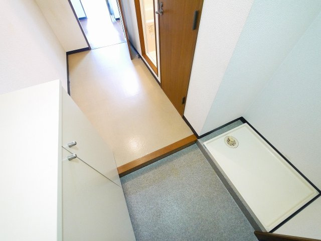 杉ヶ中町ビルの玄関|玄関です