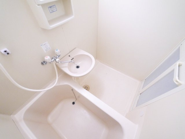 杉ヶ中町ビルの浴室|お風呂で日々の疲れを落としましょう