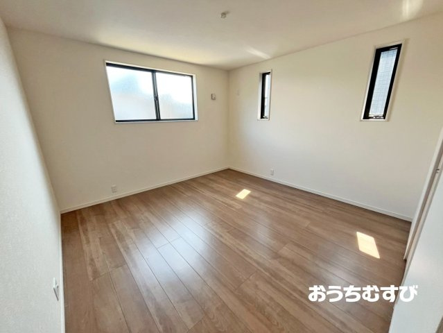 尾張旭市平子町北(全11棟)の洋室