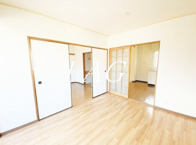 【居間・リビング】 | グレースハイム | 洋室のお部屋です。