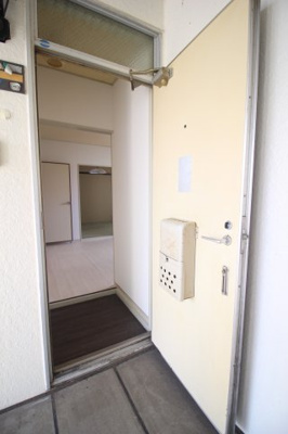 【玄関】 | ドミール万倍