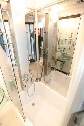 大阪市都島区友渕町２丁目の賃貸マンションのシャワールーム