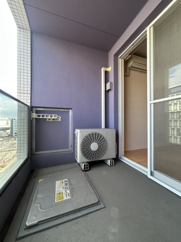 GRANDUKE代官町のバルコニー