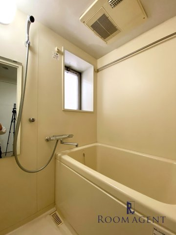 GRANDUKE代官町の浴室