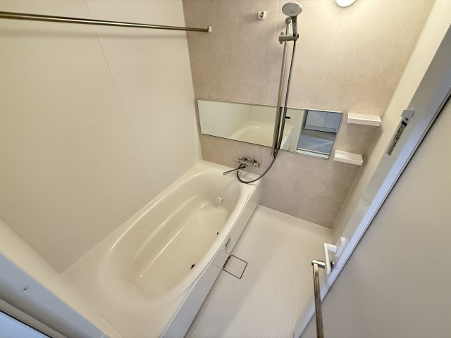 【浴室】 | LA GRACE SENBAYASHI