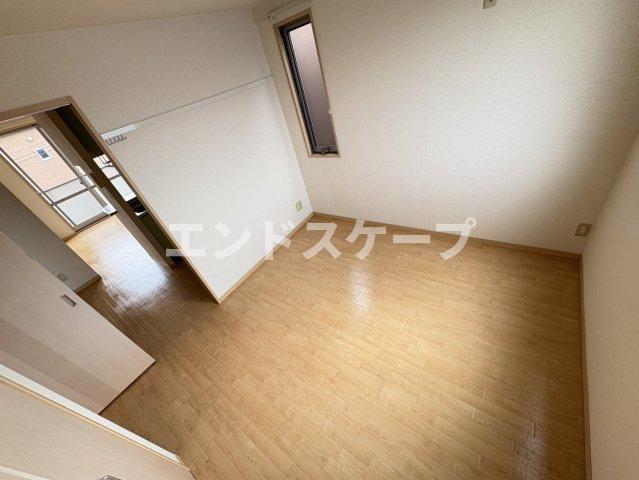 クレシェンテAの洋室|高崎、前橋のお部屋探しはエンドスケープまで！お客様の理想お聞かせ下さい♪
