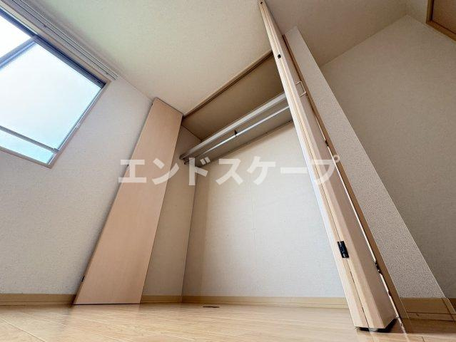 クレシェンテAの収納|高崎、前橋のお部屋探しはエンドスケープまで！お客様の理想お聞かせ下さい♪