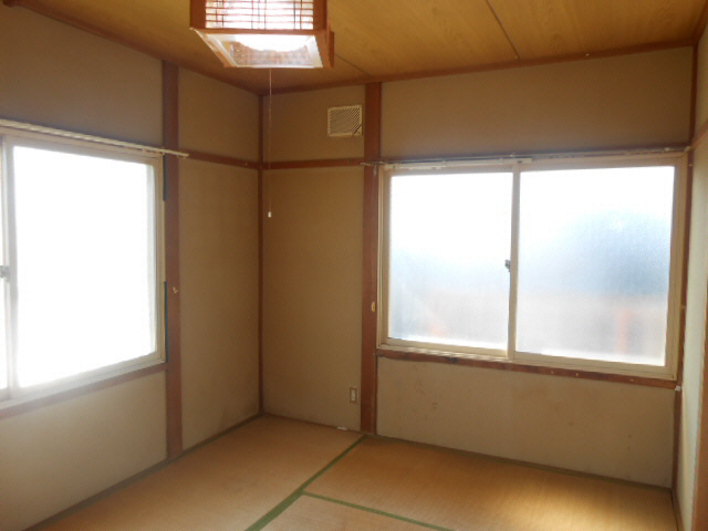 小沢マンションの和室
