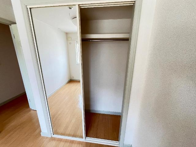 エターナルの収納|クローゼット