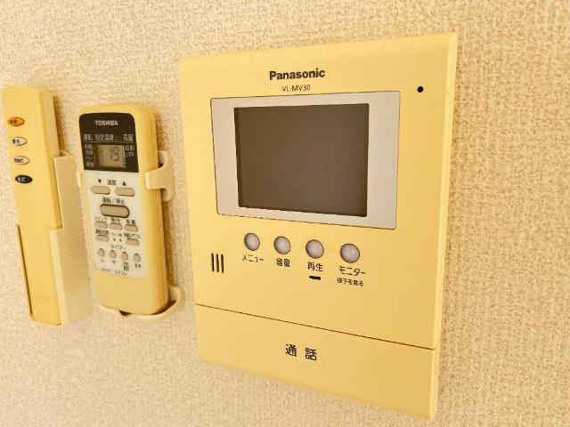 サンライズの内装|カメラ付インターホン