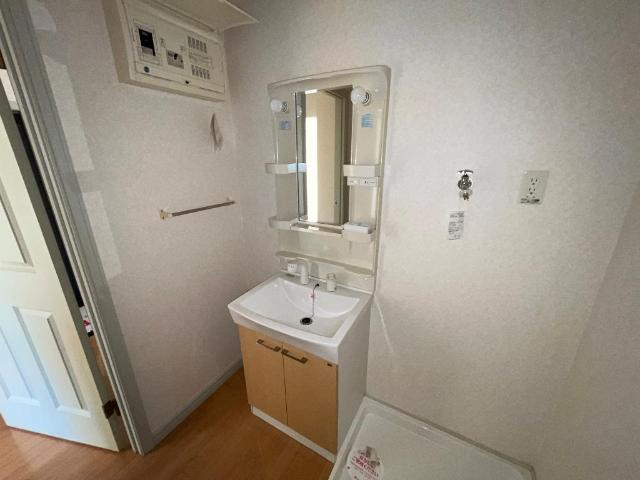 サンライズの洗面所|洗髪洗面化粧台