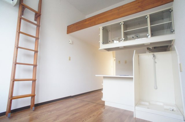 ハンプトンコート花野井の内装|※別部屋です