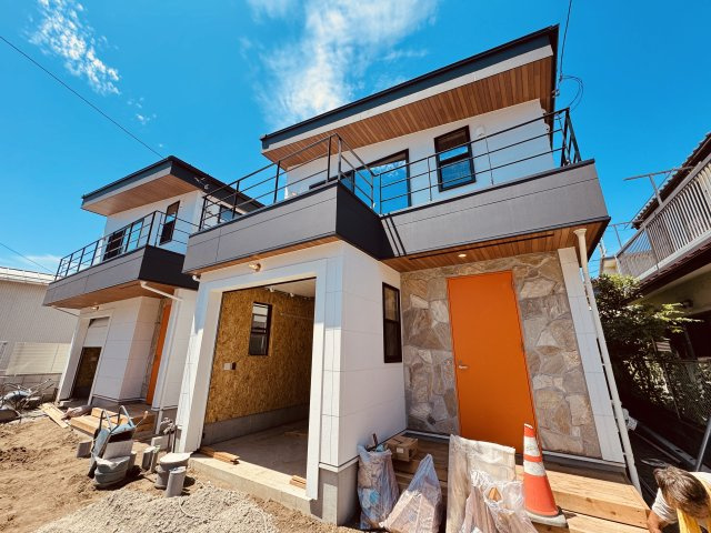 Garage Life & Mid Century｜辻堂の遊び心ある家の外観