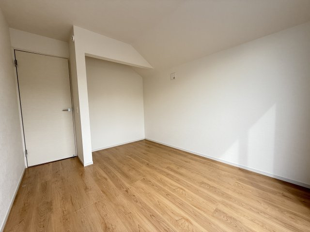 西区伊川谷町潤和新築①号棟の洋室