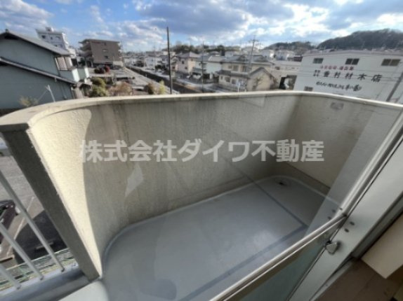 グリーンハイツ甲山のバルコニー