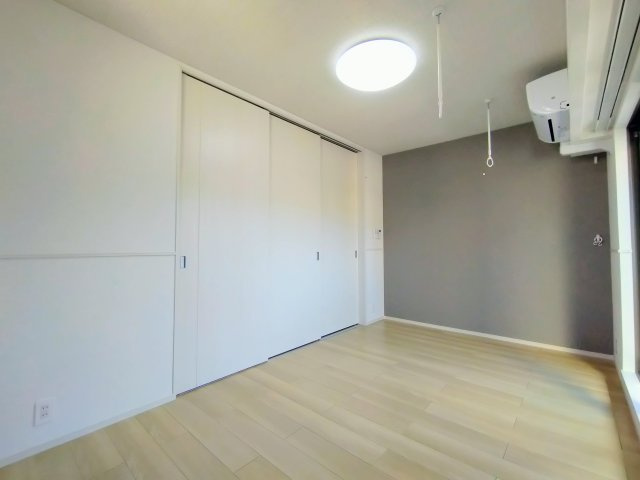 【洋室】 | モンテリザイア紀和