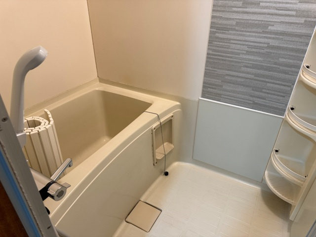 ドミール十條Bの浴室