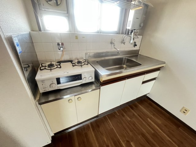 高倉台2団地10号棟のキッチン