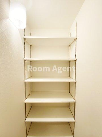 メイクス熱田大宝の玄関