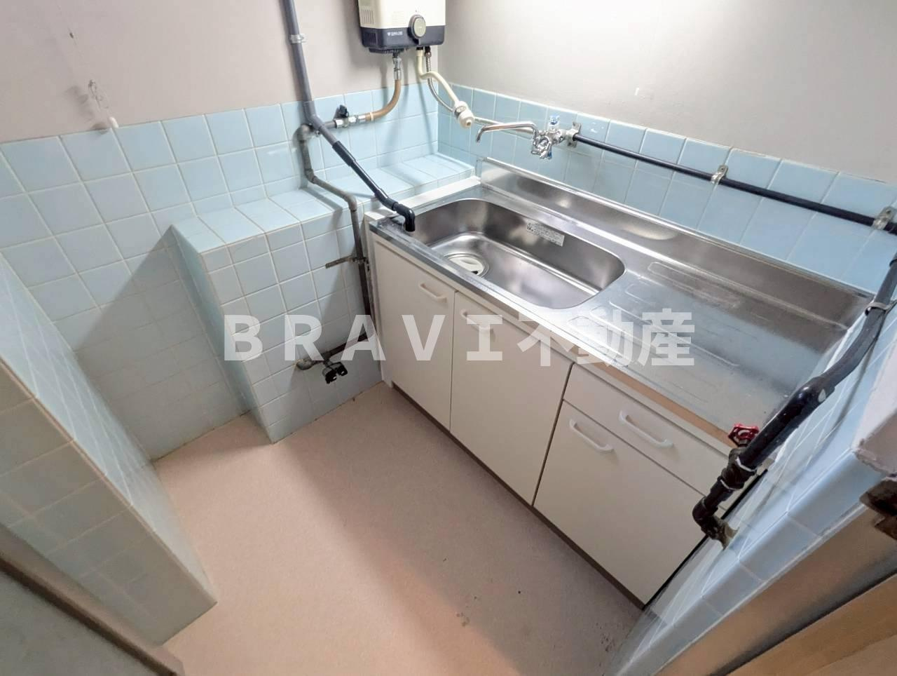 岡田ビル BRAVI不動産のキッチン
