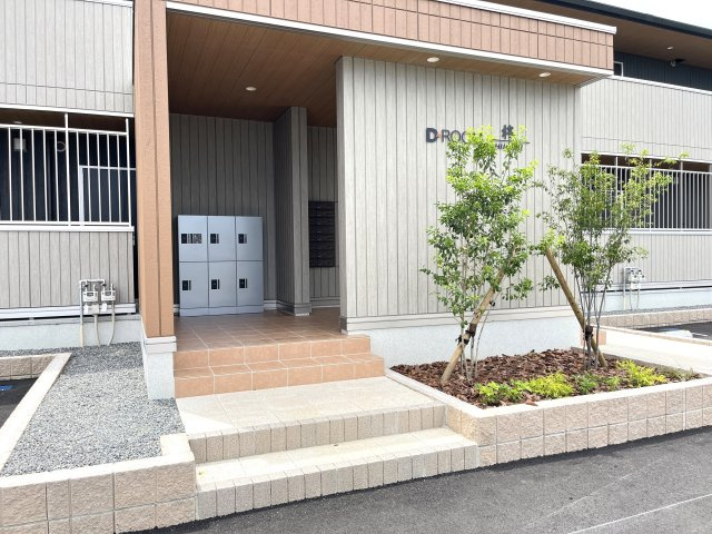 D-ROOM柊のエントランス