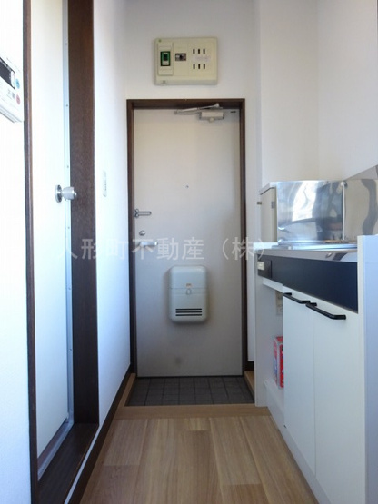 【玄関】 | センターハイツ | ※参考写真です