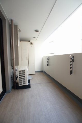 プライムメゾン江古田の杜ウェストのバルコニー