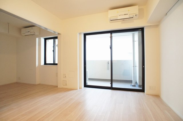 プライムメゾン江古田の杜ウェストの居間・リビング