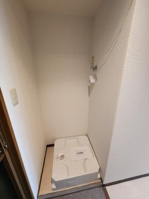 メゾンプリマベーラの設備|室内洗濯機置き場