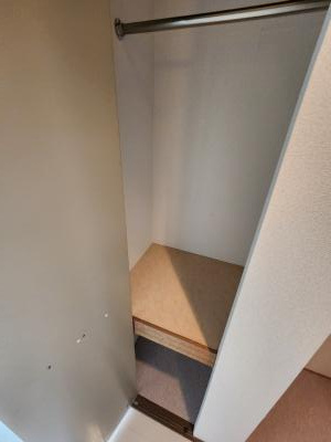 メゾンプリマベーラの収納|クローゼット