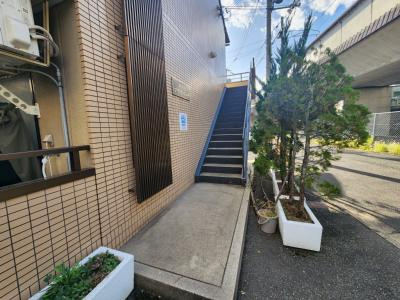 メゾンプリマベーラのエントランス