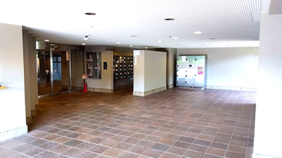 【エントランス】 | サンステージ衣笠Ａ棟2階