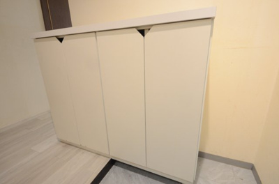 【収納】 | サンステージ衣笠Ａ棟2階 | 収納＆小物を飾れます。